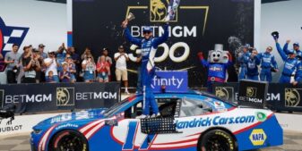 BetMGM กลับมาเป็นผู้สนับสนุนหลักของการแข่งขัน NASCAR Xfinity Series ที่สนามแข่งรถ Charlotte Motor Speedway