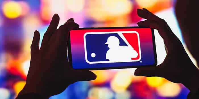 นักเดิมพันกีฬากำลังทำกำไรจากตลาดเดิมพันการตีบอลอย่างมหาศาลของ New York Yankees