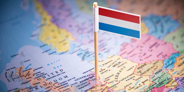กลุ่ม KSA ขอให้ผู้เล่นรายงานแอปที่ผิดกฎหมาย และเตือนผู้ประกอบการเกี่ยวกับโฆษณา