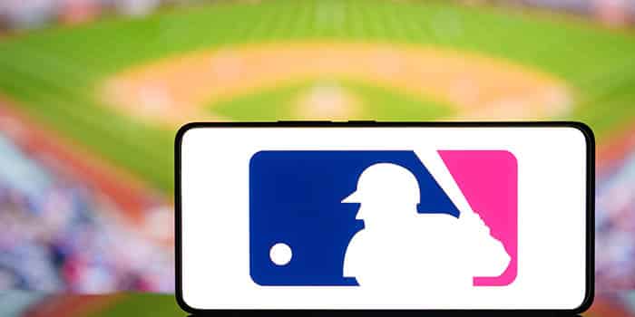 นักเตะ MLB ได้เพิ่มเสถียรภาพในคดีดราฟต์คิงส์