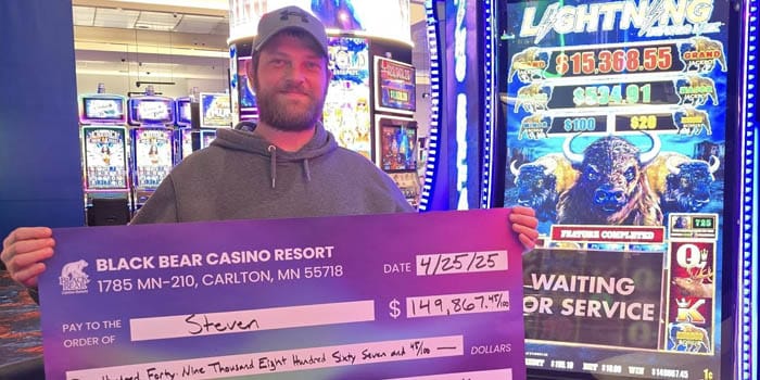 ผู้เยี่ยมชม Black Bear Casino ชนะเงินรางวัล $150,000 จากเครื่องสล็อต