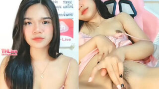 น้องกานดา ไลฟ์เสียว  แหกหี ตกเบ็ดหี ช่วยตัวเอง น่าเย็ดเกินต้าน