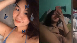 น้องคนสวย เซลฟี่ แหกหี เบ็ดหี ช่วยตัวเอง ทรงนี้น่าเย็ดมาก