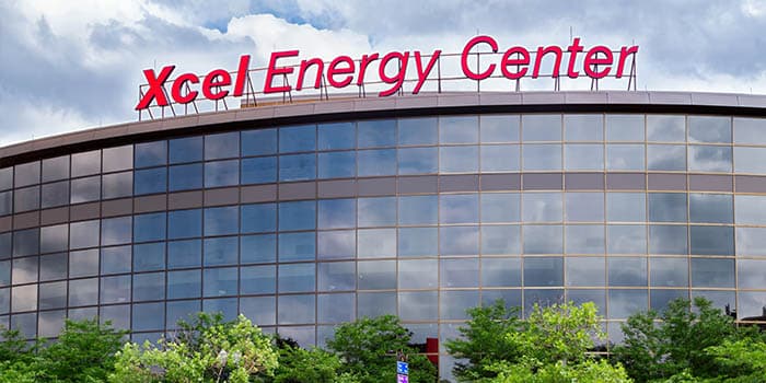 กลุ่มชาวออจิบเวแม้วลากส์จะเปลี่ยนชื่อ Xcel Energy Center เป็น Grand Casino Arena